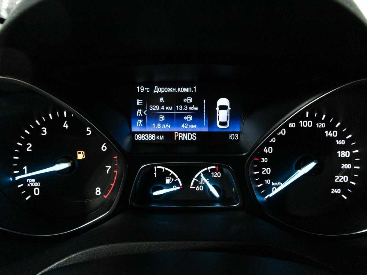 Купить Ford Kuga с пробегом. Фото: #11