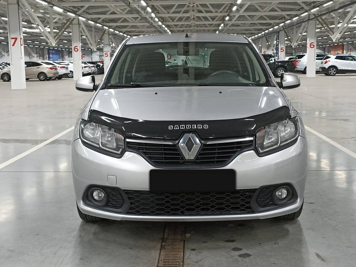 Купить Renault Sandero с пробегом. Фото: #1