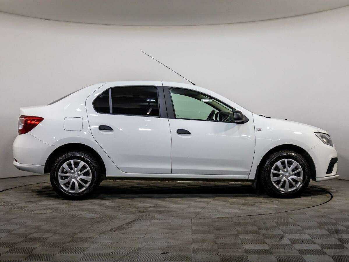 Купить Renault Logan с пробегом. Фото: #2