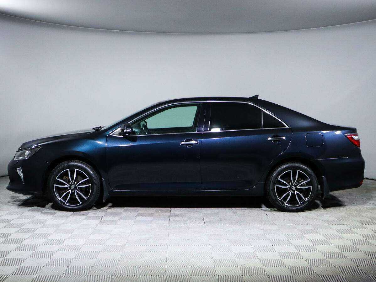 Купить Toyota Camry с пробегом. Фото: #7