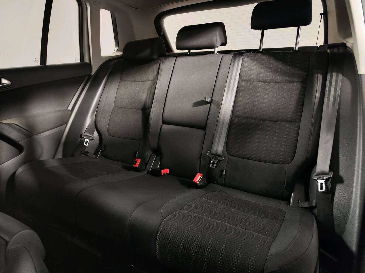 Купить Volkswagen Tiguan с пробегом. Фото: #6