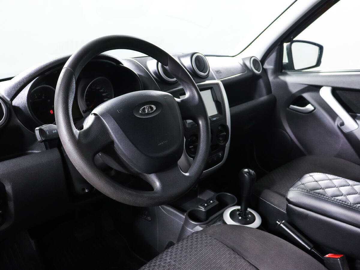 Купить Lada (ВАЗ) Granta с пробегом. Фото: #11