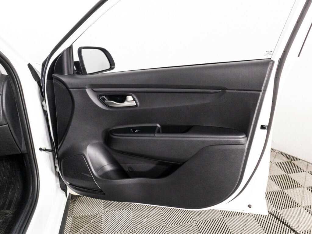 Купить Kia Rio с пробегом. Фото: #27