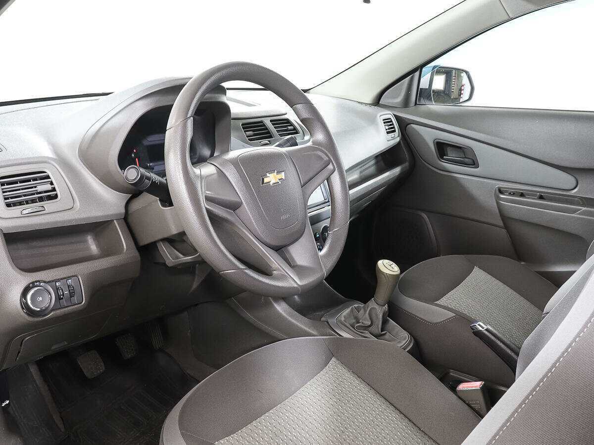 Купить Chevrolet Cobalt с пробегом. Фото: #11