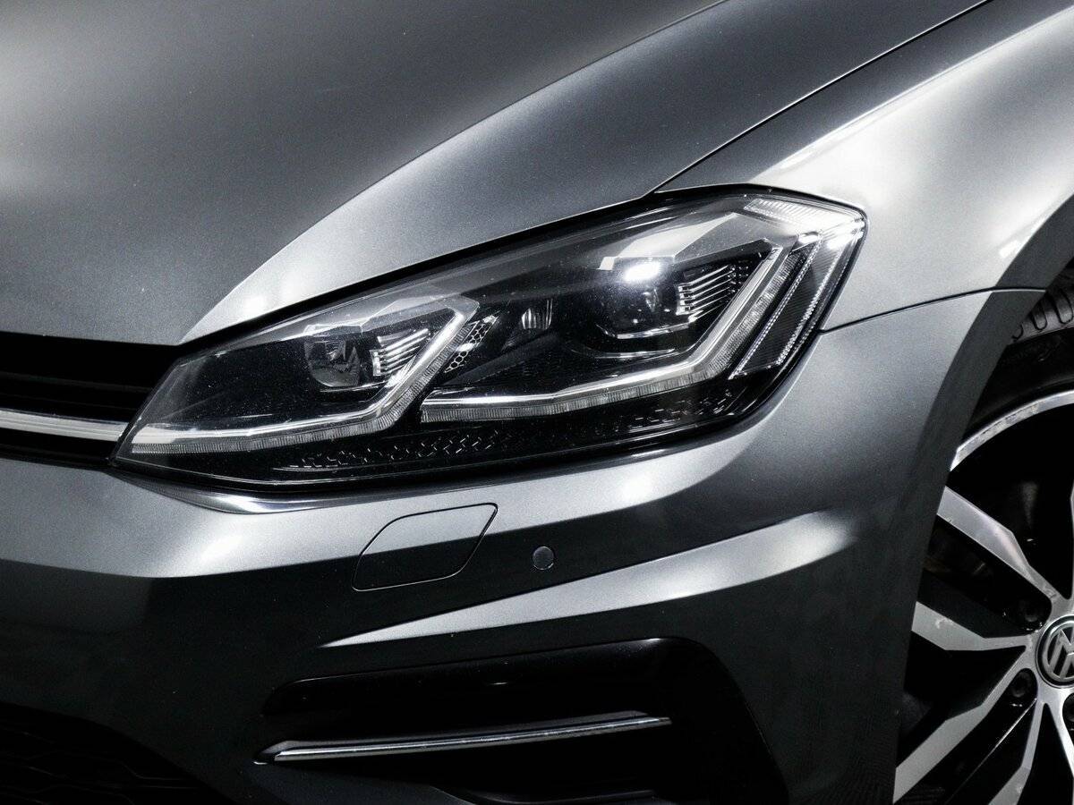 Купить Volkswagen Golf с пробегом. Фото: #14