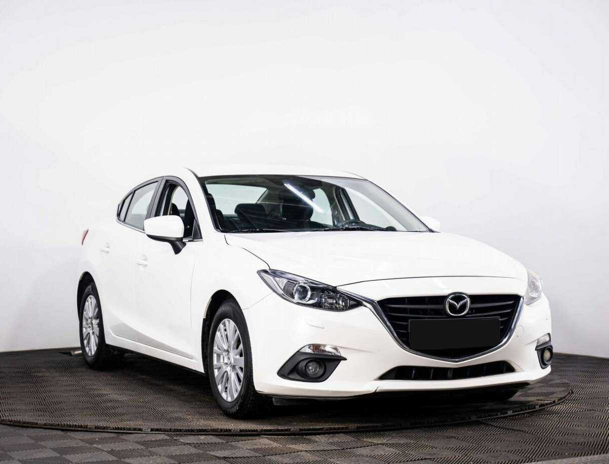 Купить Mazda 3 с пробегом. Фото: #2