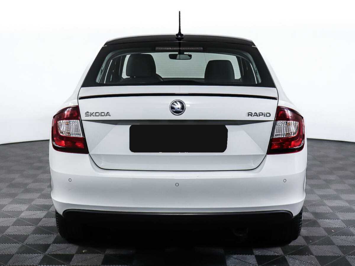 Купить Skoda Rapid с пробегом. Фото: #5