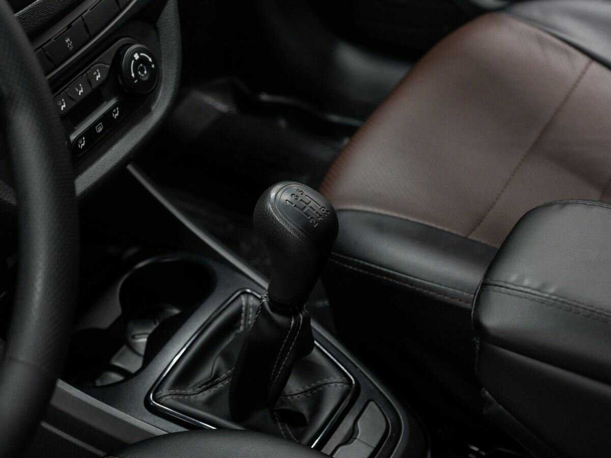 Купить Lada (ВАЗ) Vesta с пробегом. Фото: #13