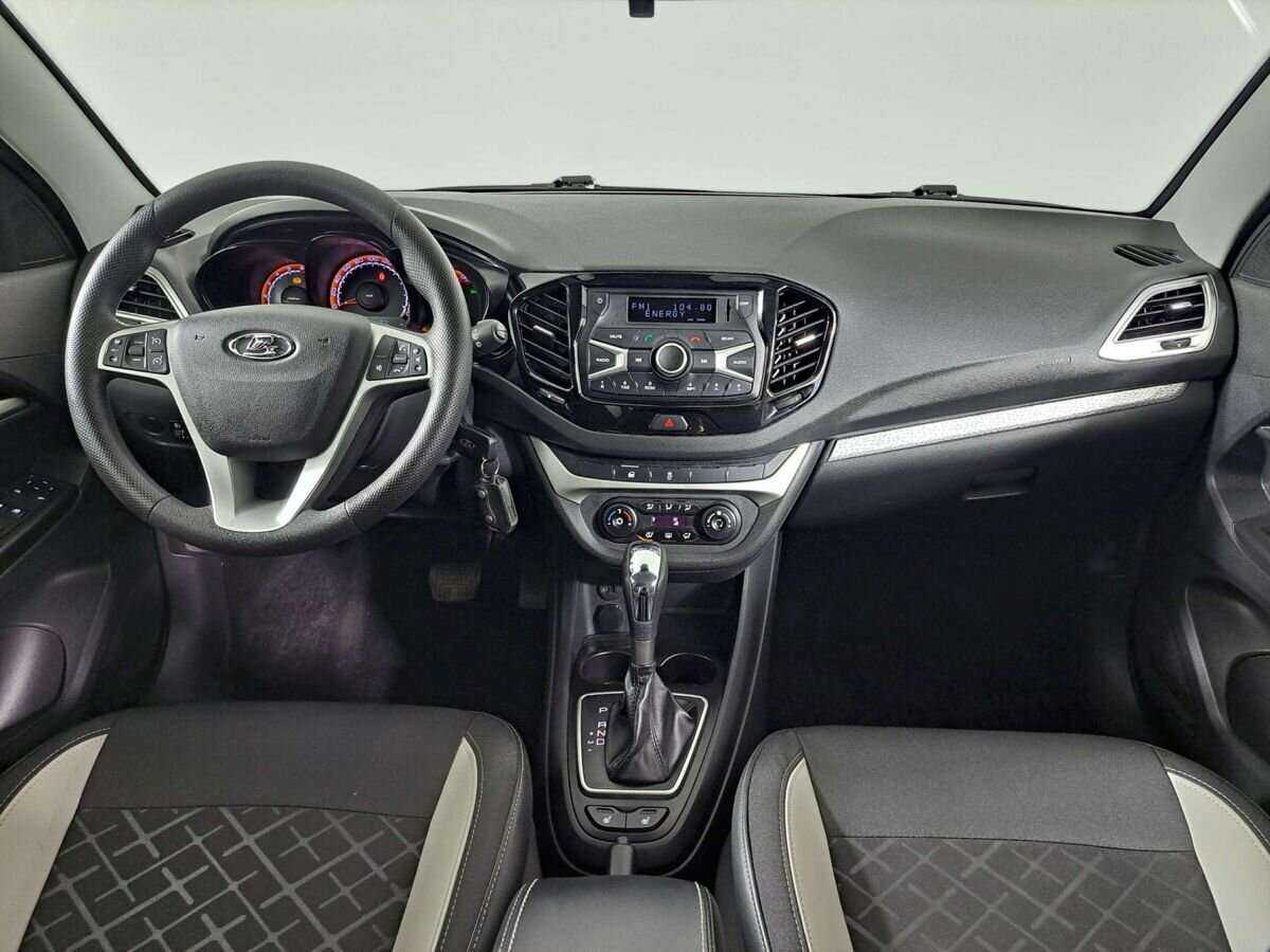 Купить Lada (ВАЗ) Vesta с пробегом. Фото: #11
