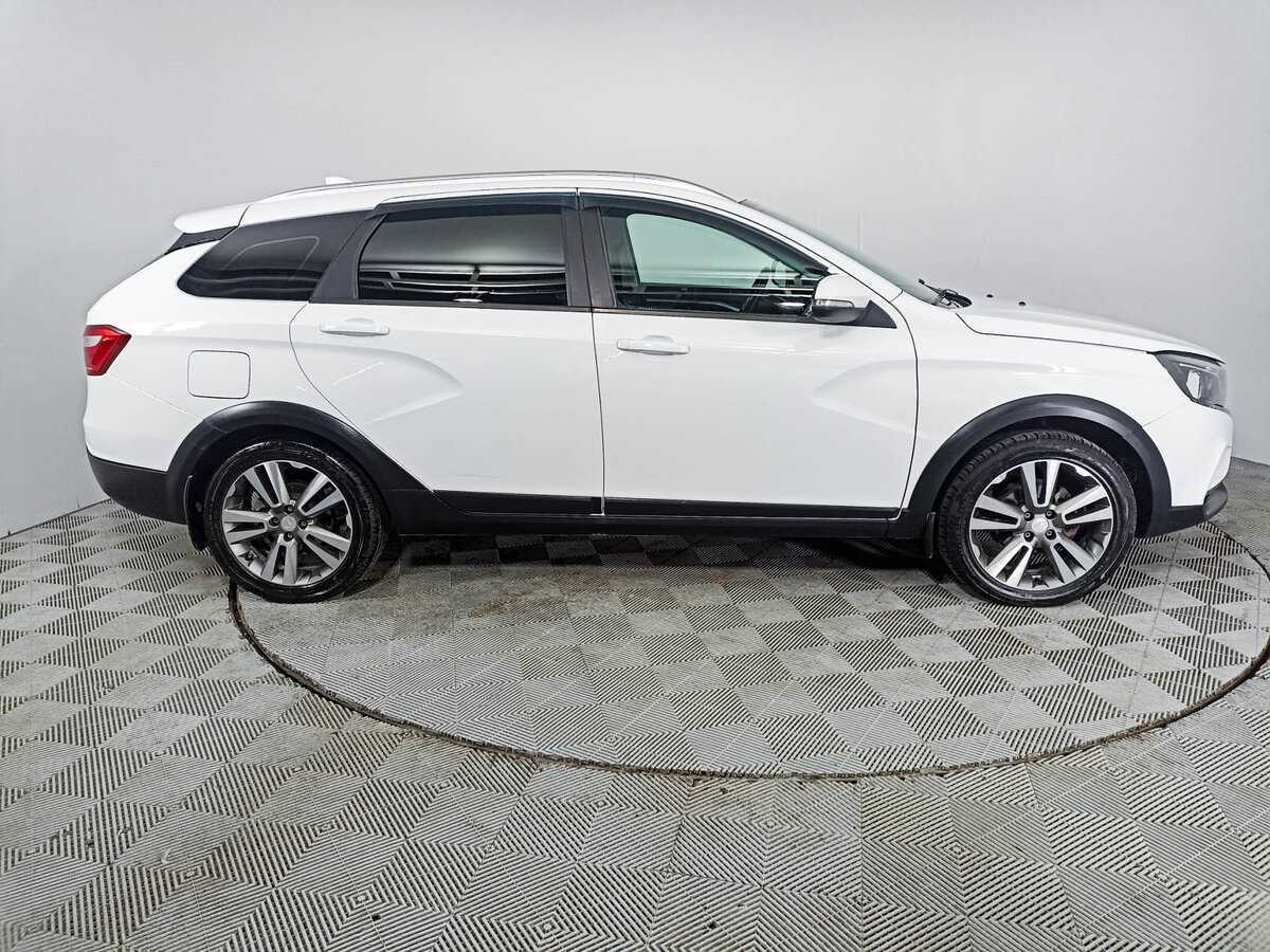 Купить Lada (ВАЗ) Vesta с пробегом. Фото: #3