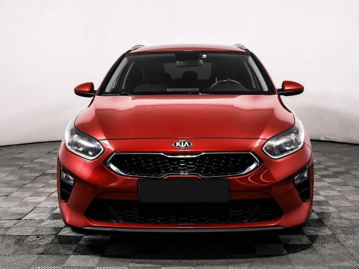 Купить Kia Ceed с пробегом. Фото: #1