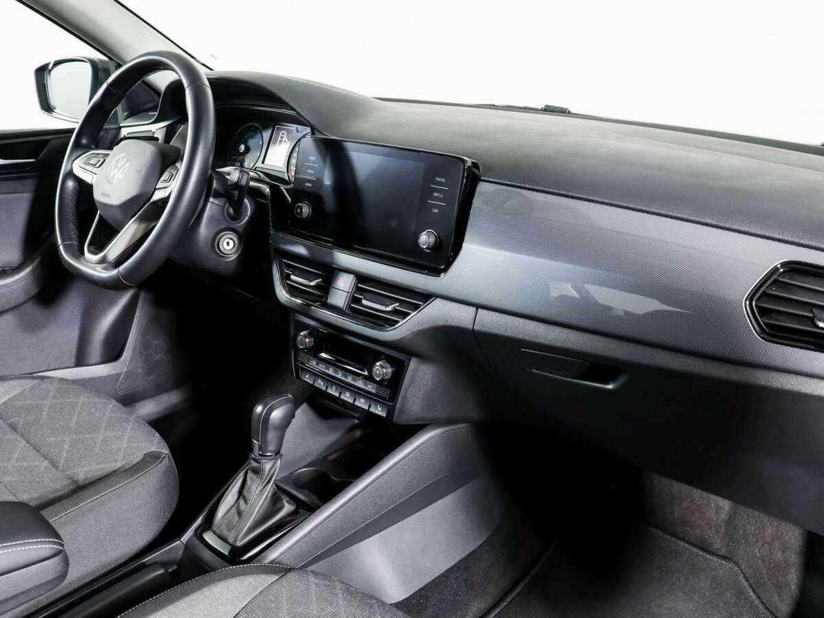 Купить Volkswagen Polo с пробегом. Фото: #8