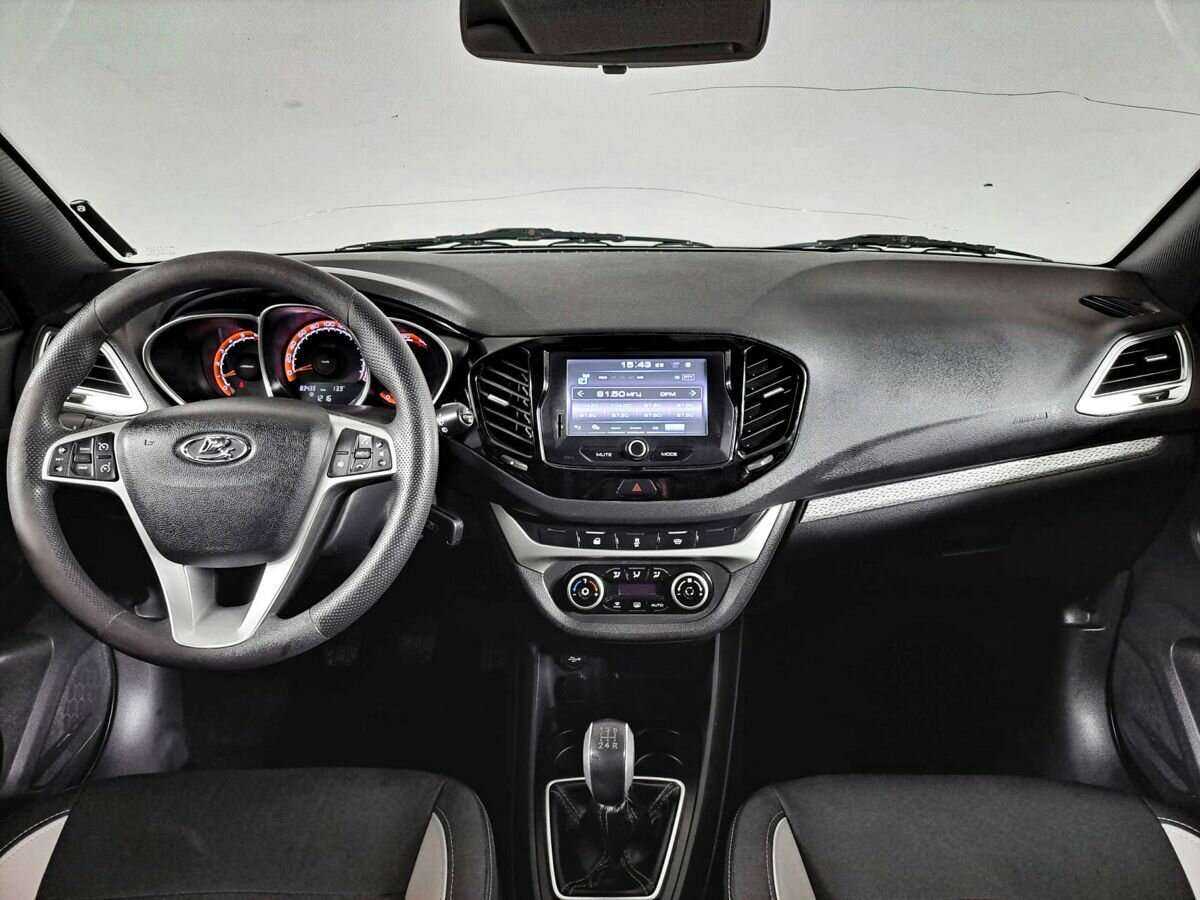 Купить Lada (ВАЗ) Vesta с пробегом. Фото: #11
