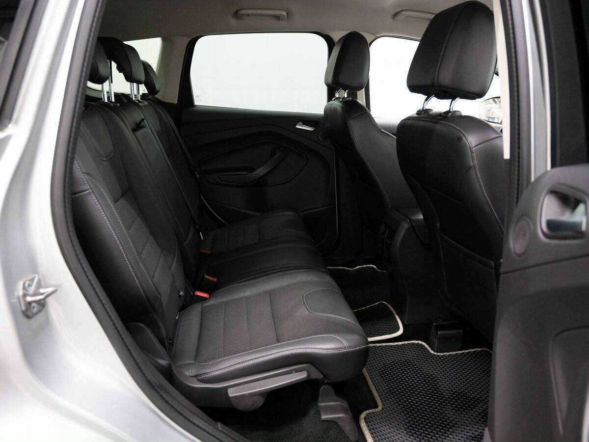 Купить Ford Kuga с пробегом. Фото: #9