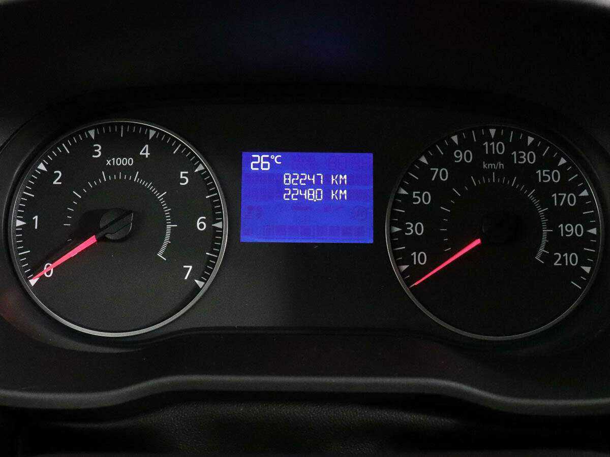 Купить Renault Duster с пробегом. Фото: #9