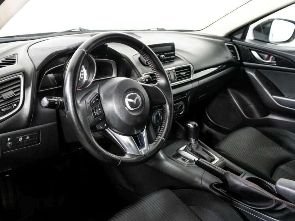 Купить Mazda 3 с пробегом. Фото: #9