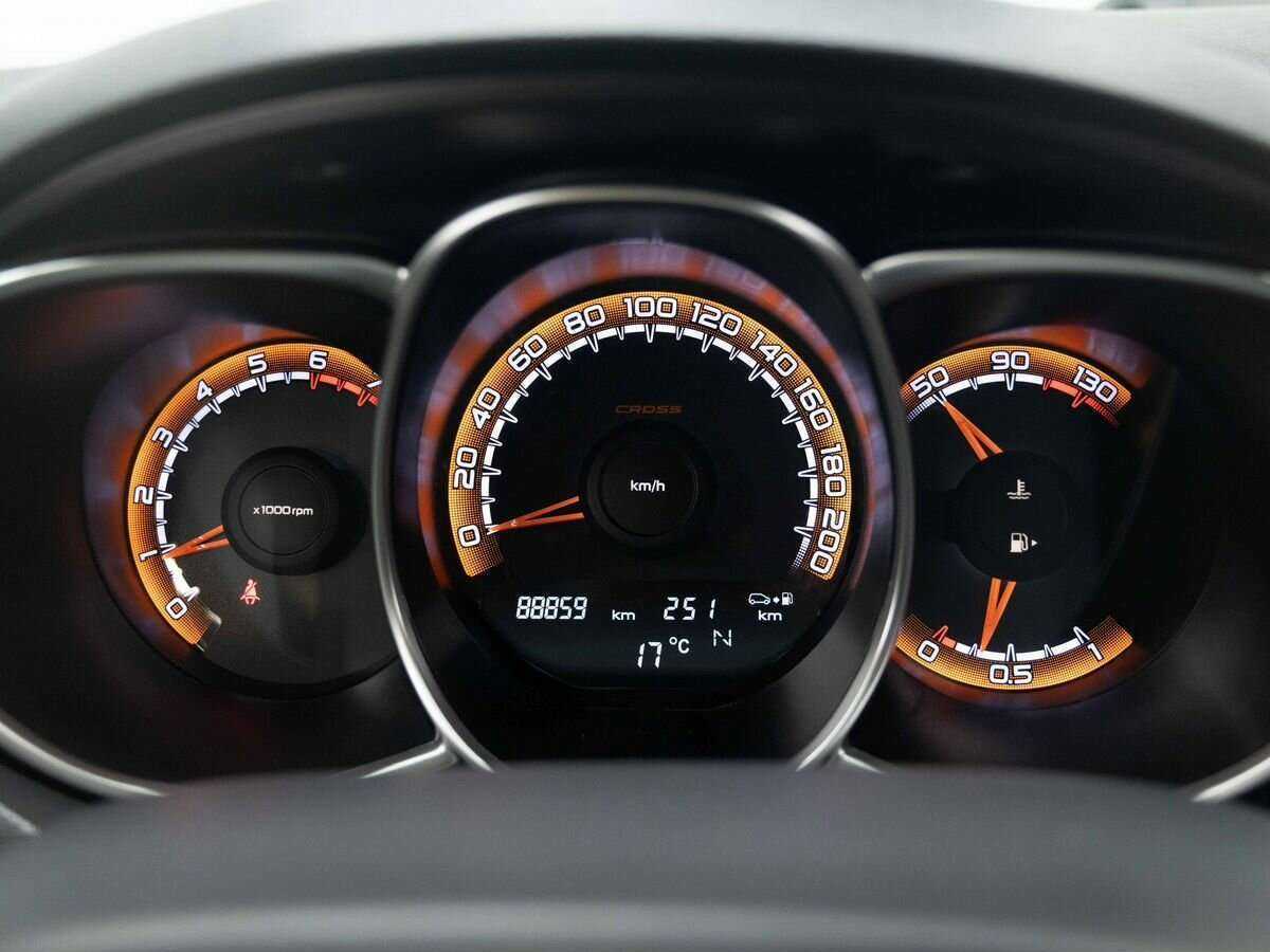 Купить Lada (ВАЗ) Vesta с пробегом. Фото: #18