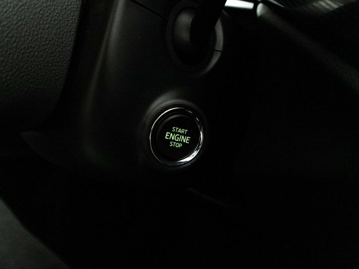 Купить Skoda Rapid с пробегом. Фото: #18