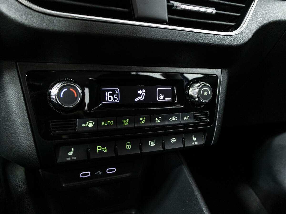 Купить Skoda Rapid с пробегом. Фото: #15