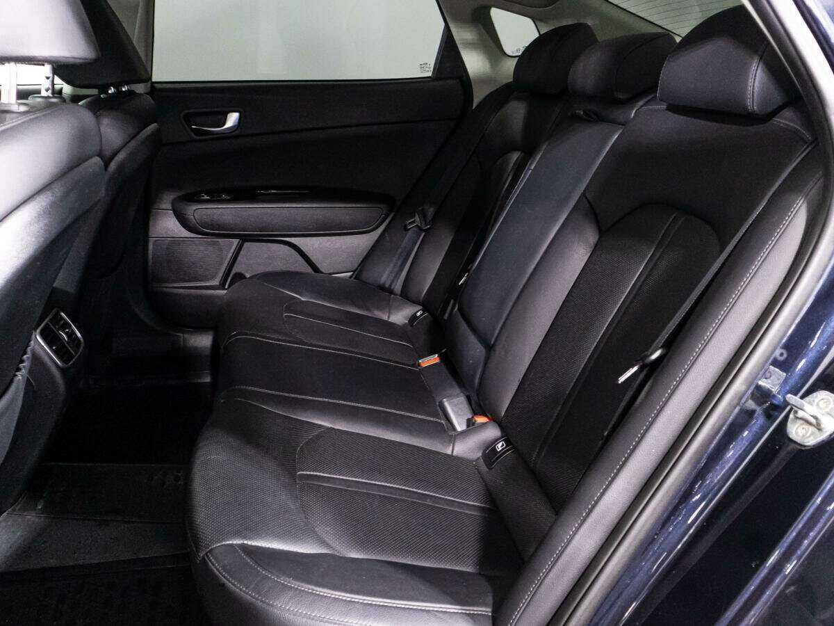 Купить Kia Optima с пробегом. Фото: #9