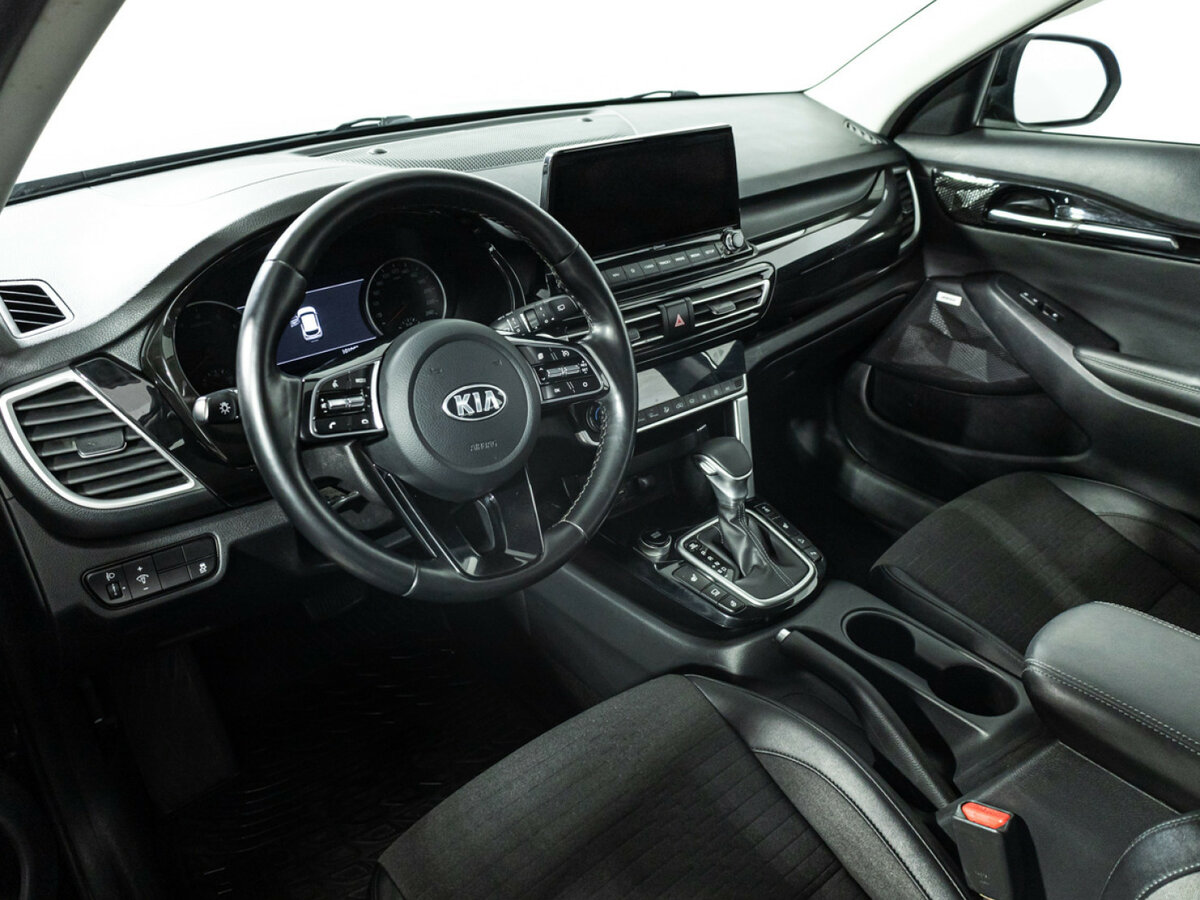 Купить Kia Seltos с пробегом. Фото: #10