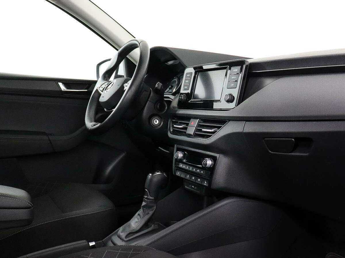 Купить Skoda Rapid с пробегом. Фото: #3