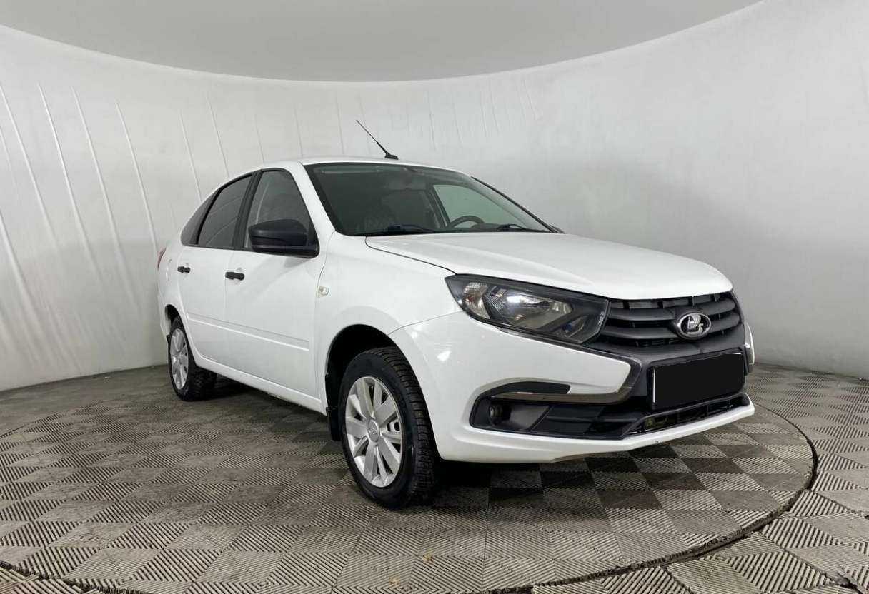 Купить Lada (ВАЗ) Granta с пробегом. Фото: #2