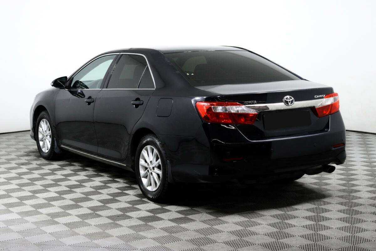 Купить Toyota Camry с пробегом. Фото: #6