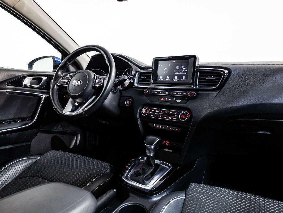 Купить Kia Ceed с пробегом. Фото: #7