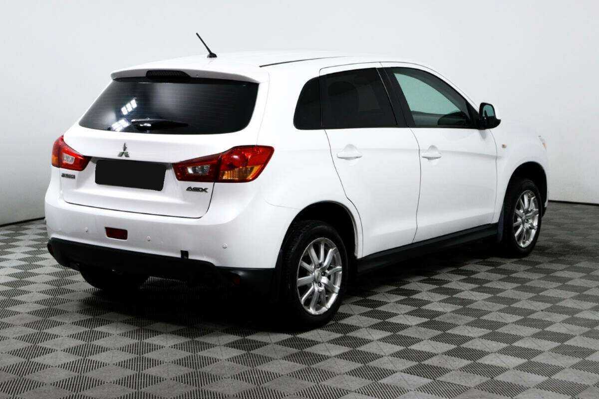 Купить Mitsubishi ASX с пробегом. Фото: #4