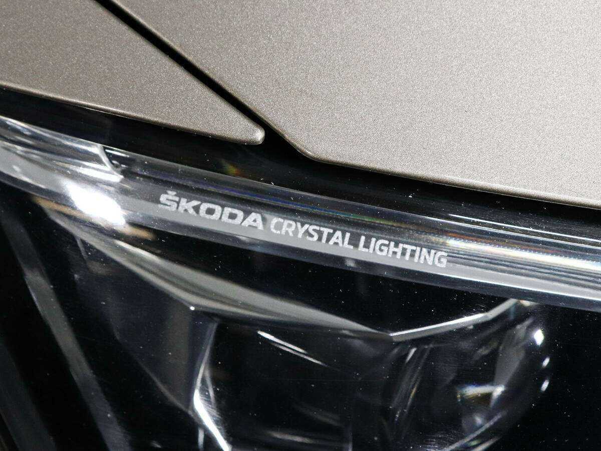 Купить Skoda Rapid с пробегом. Фото: #13