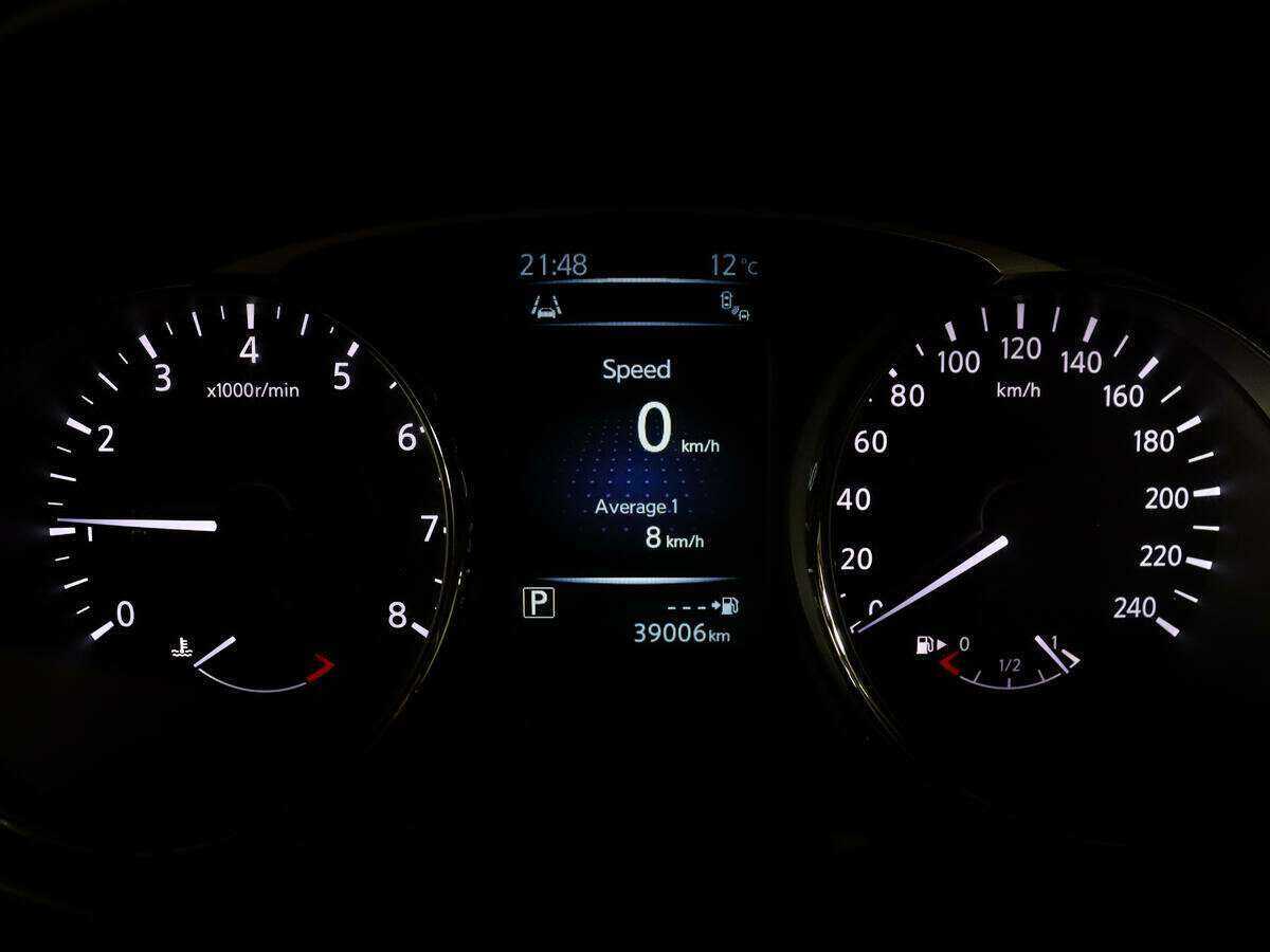 Купить Nissan X-Trail с пробегом. Фото: #7