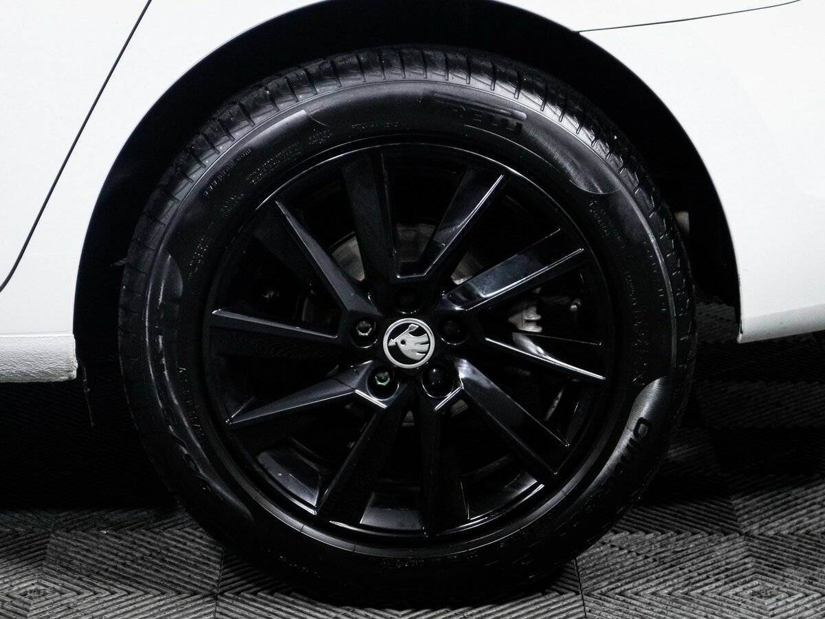 Купить Skoda Rapid с пробегом. Фото: #14