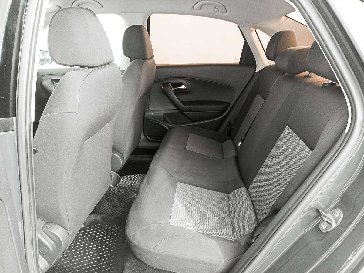 Купить Volkswagen Polo с пробегом. Фото: #8