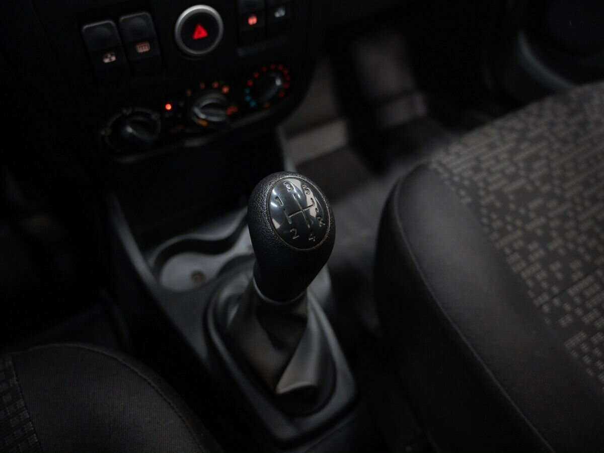 Купить Lada (ВАЗ) Largus с пробегом. Фото: #15