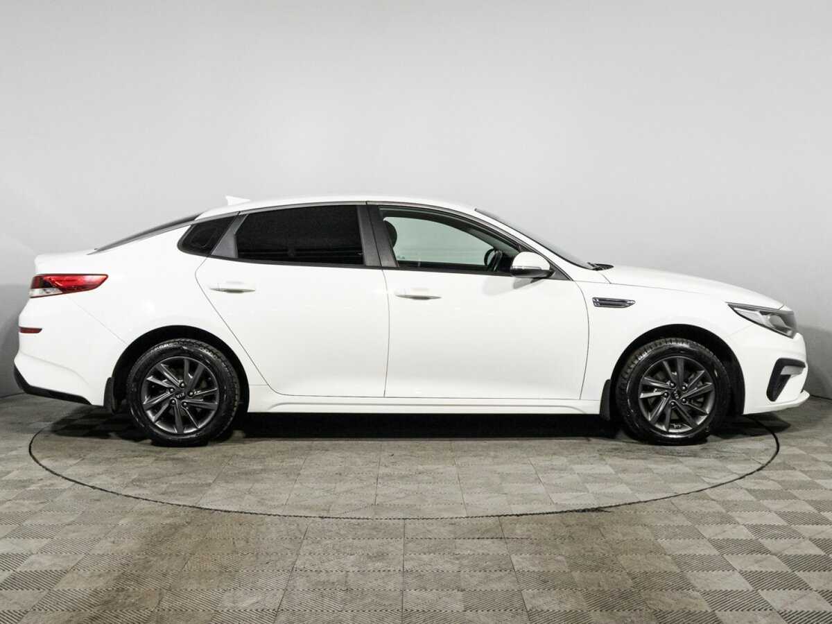 Купить Kia Optima с пробегом. Фото: #3