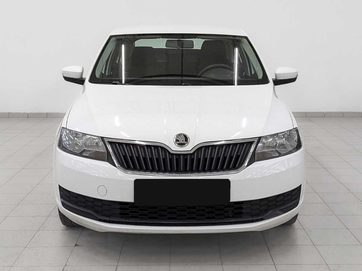 Купить Skoda Rapid с пробегом. Фото: #1