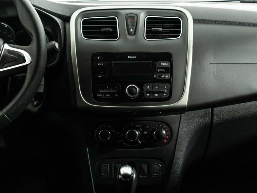 Купить Renault Sandero с пробегом. Фото: #13