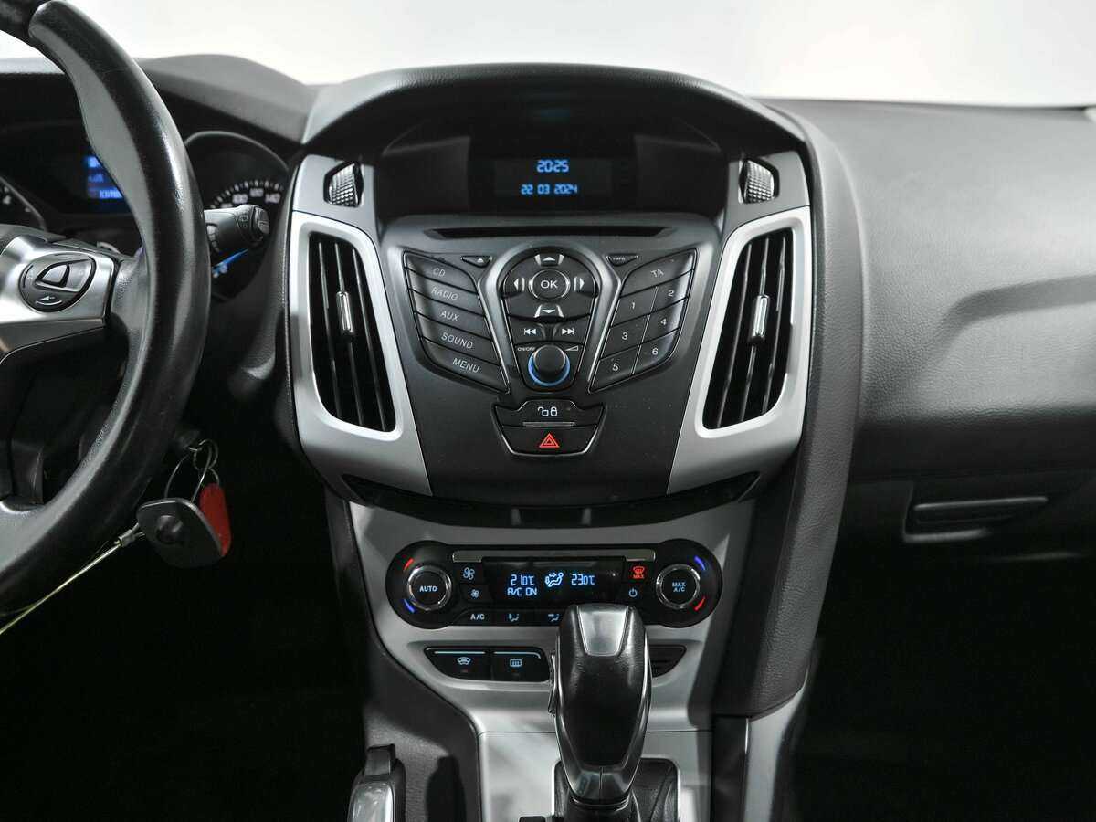 Купить Ford Focus с пробегом. Фото: #8