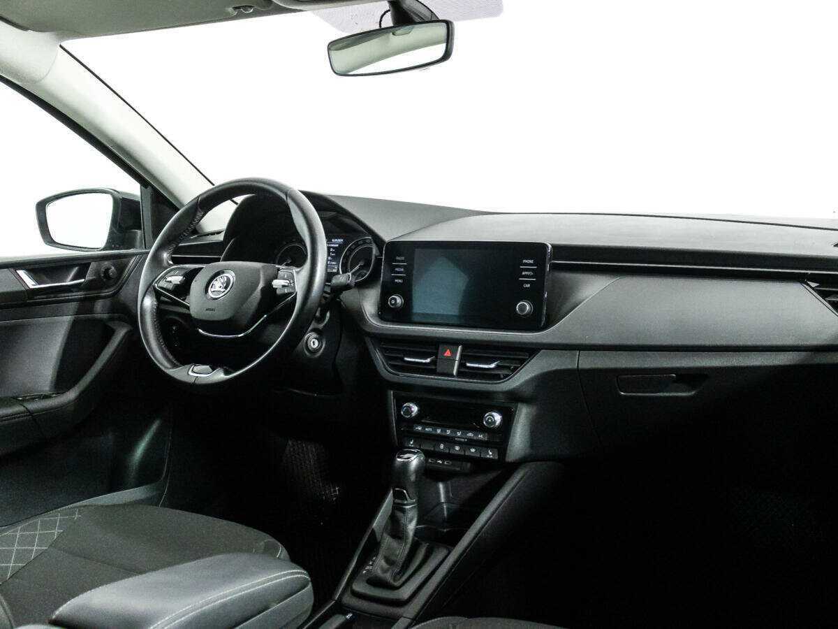 Купить Skoda Rapid с пробегом. Фото: #8