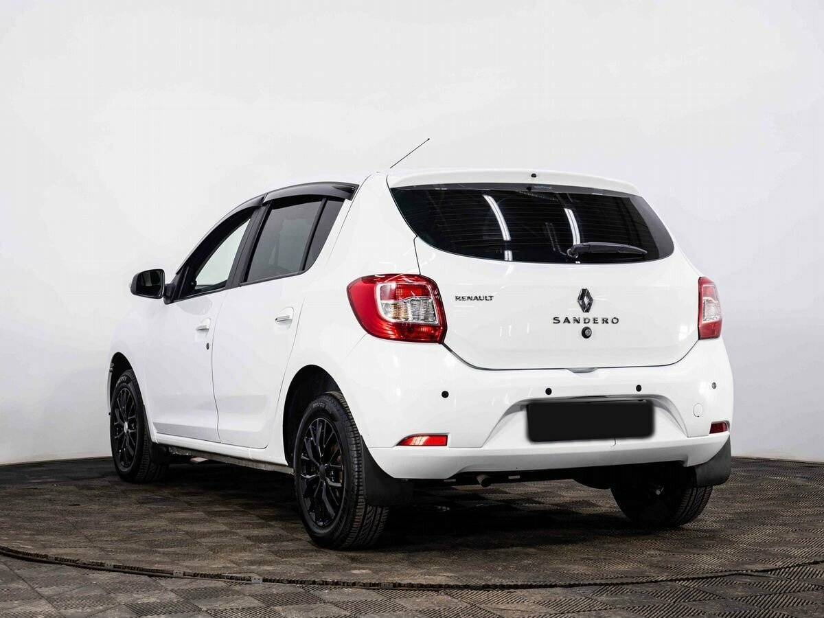 Купить Renault Sandero с пробегом. Фото: #3