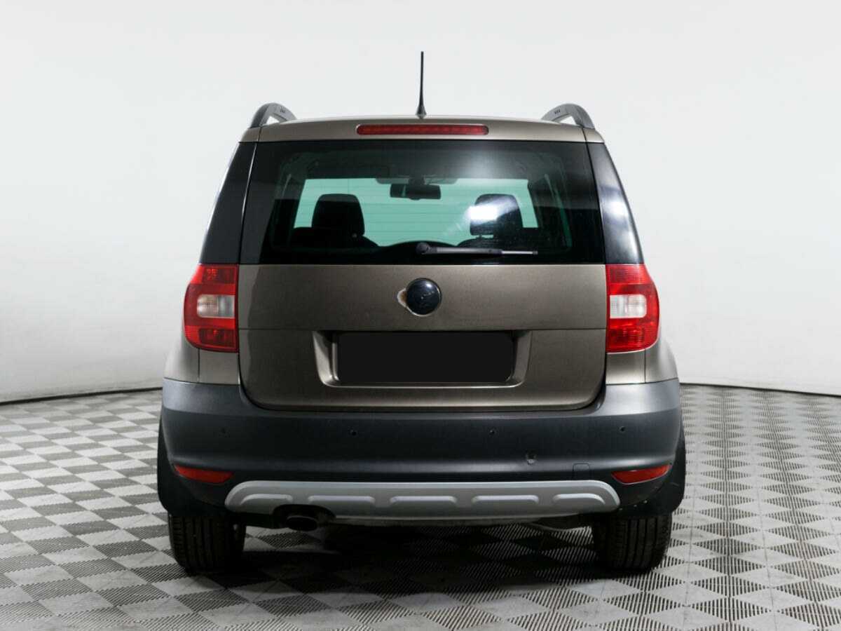 Купить Skoda Yeti с пробегом. Фото: #4
