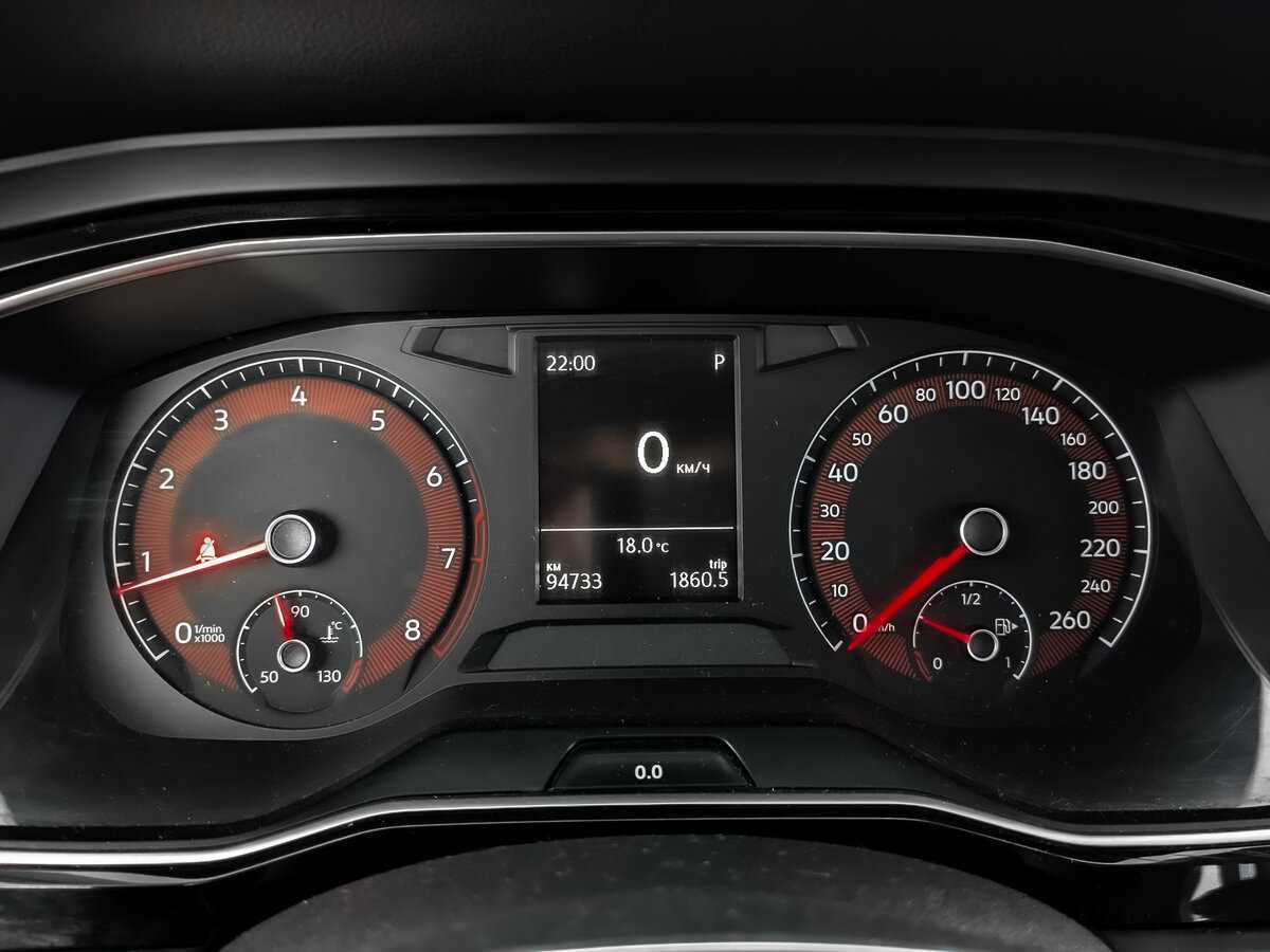 Купить Volkswagen Jetta с пробегом. Фото: #11