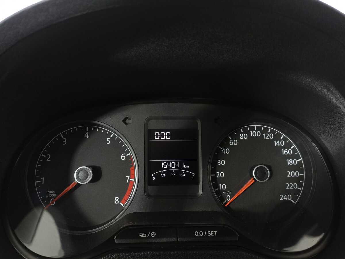 Купить Volkswagen Polo с пробегом. Фото: #12