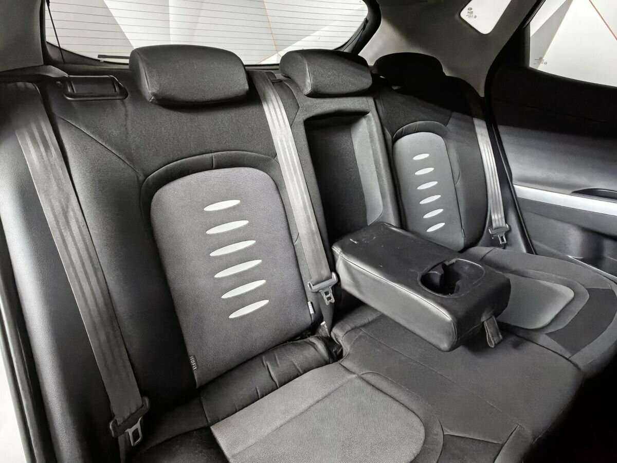 Купить Kia Ceed с пробегом. Фото: #12