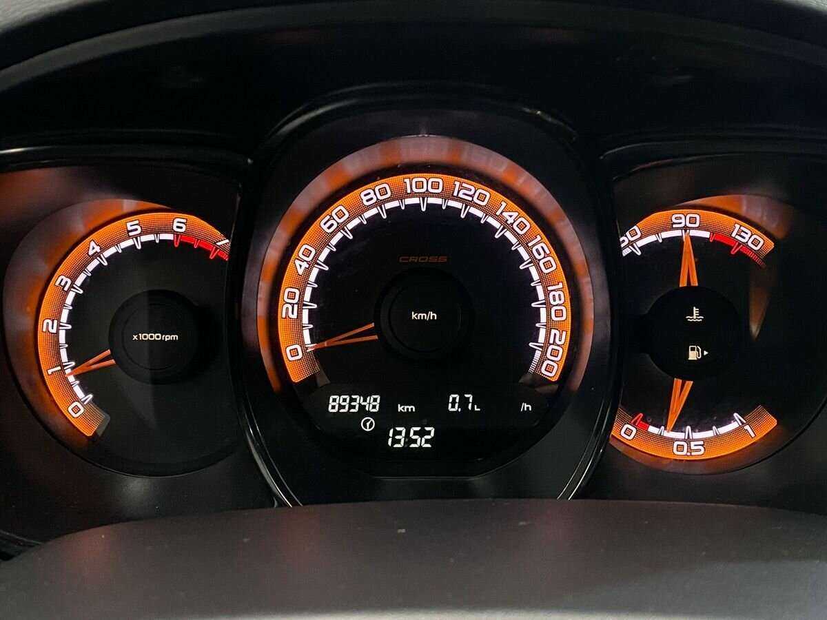 Купить Lada (ВАЗ) Vesta с пробегом. Фото: #12