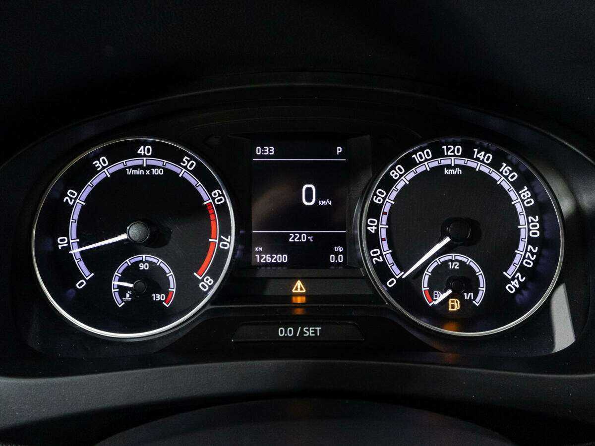 Купить Skoda Rapid с пробегом. Фото: #11