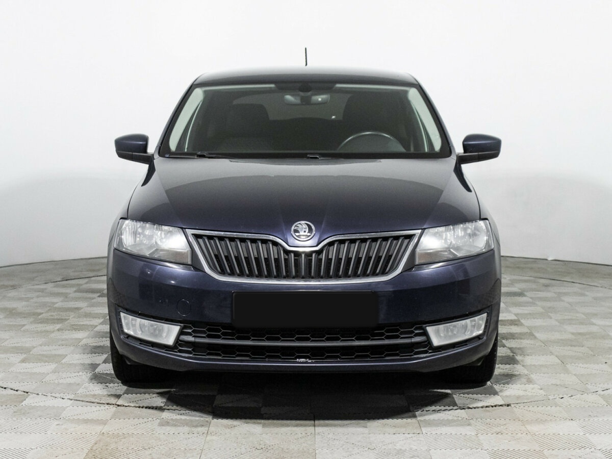 Купить Skoda Rapid с пробегом. Фото: #1