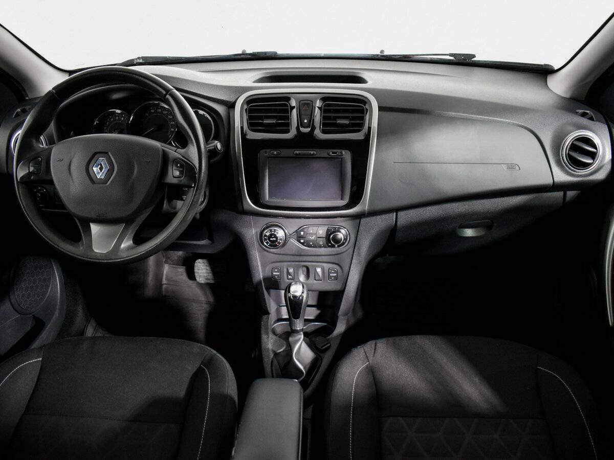 Купить Renault Sandero с пробегом. Фото: #12