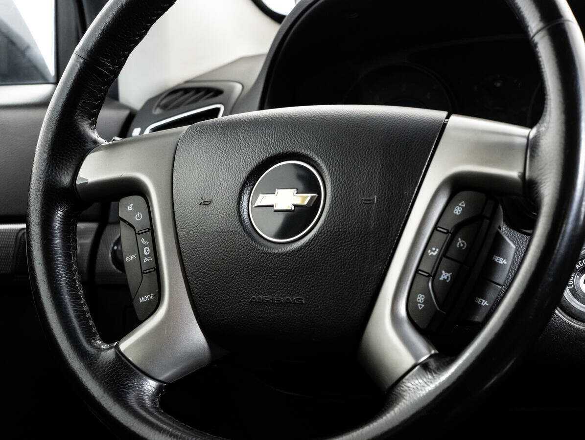 Купить Chevrolet Captiva с пробегом. Фото: #12